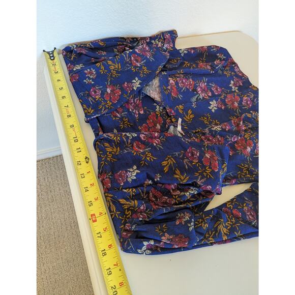 FREE PEOPLE Dock Street Ruffle Floral Blue 3/4 Sleeve Top Women Size S Bloomcore - Picture 8 of 9